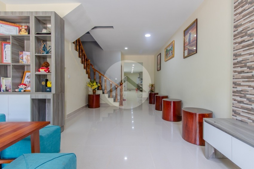 2 Bedroom House For Rent - Svay Dangkum, Siem Reap