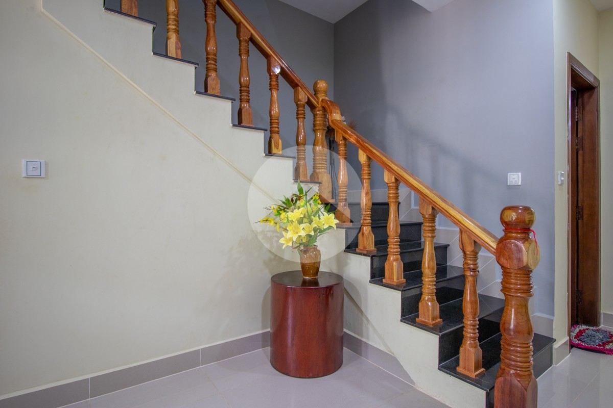 2 Bedroom House For Rent - Svay Dangkum, Siem Reap - Image 20