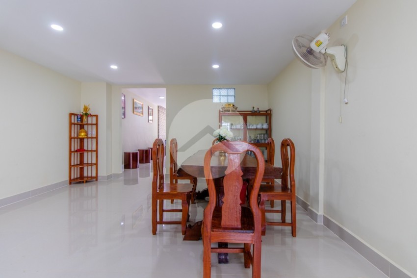 2 Bedroom House For Rent - Svay Dangkum, Siem Reap