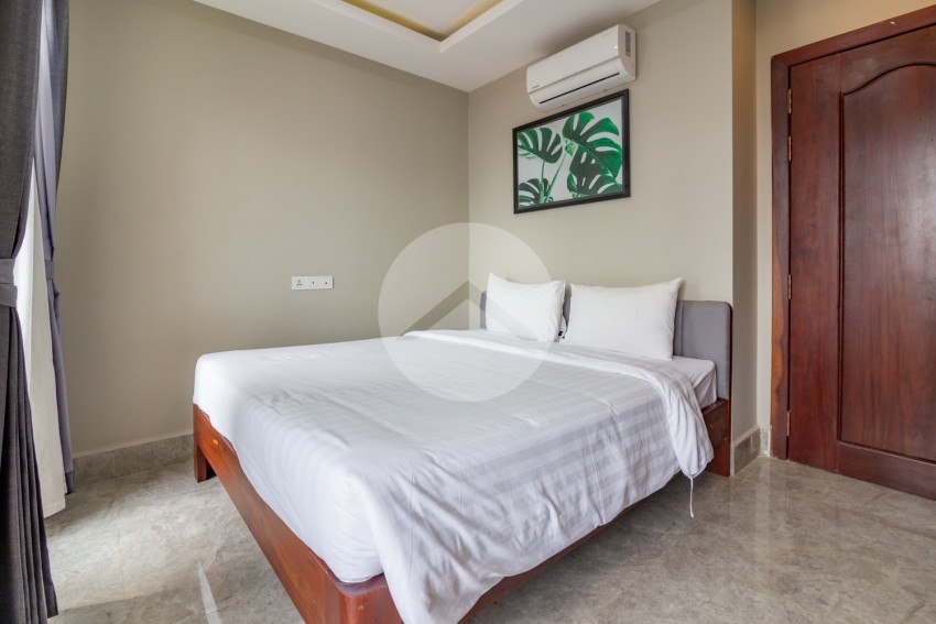 3 Bedroom Apartment For Rent - BKK2, Phnom Penh