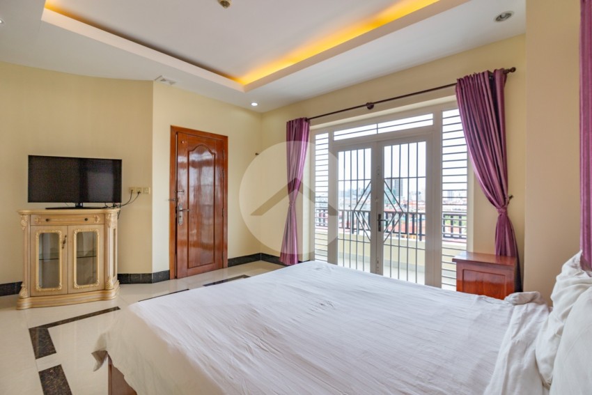 3 Bedroom Serviced Apartment For Rent - Toul Tum Poung 1 - Phnom Penh