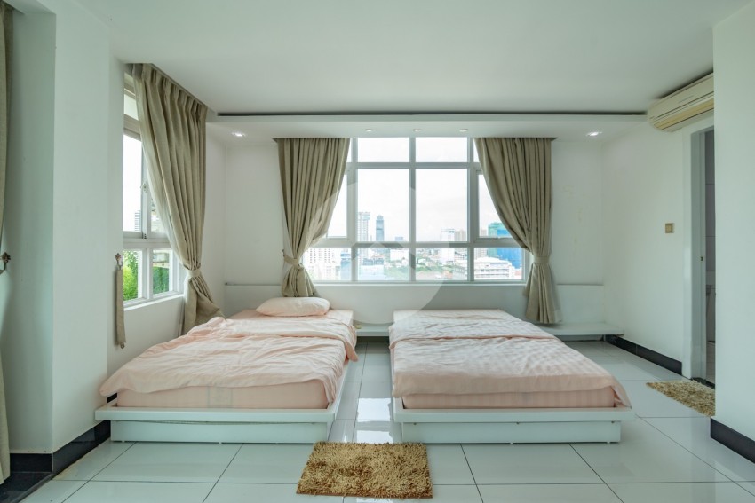 3 Bedroom Penthouse Serviced Apartment For Rent - BKK3, Phnom Penh