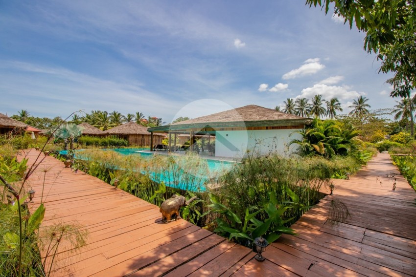 31 Bedroom Resort For Sale - Sala Kamreuk, Siem Reap