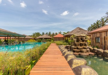 31 Bedroom Resort For Sale - Sala Kamreuk, Siem Reap thumbnail