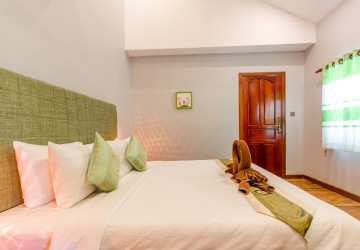 31 Bedroom Resort For Sale - Sala Kamreuk, Siem Reap thumbnail