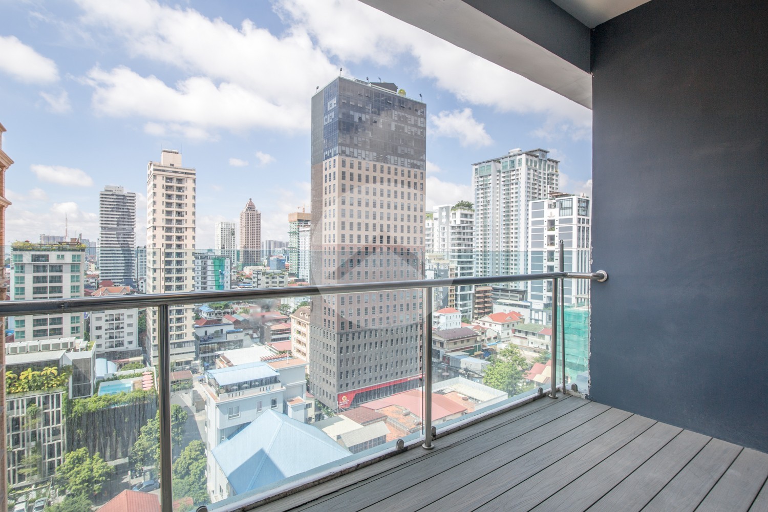 2 Bedroom Serviced Apartment For Rent - BKK1, Phnom Penh - Image 8