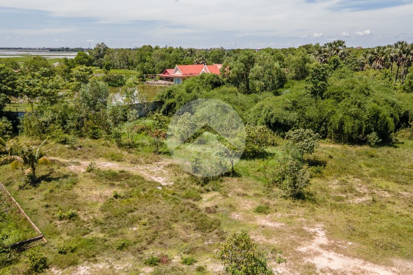 1.16 Hectare Land For Sale - Daun Keo, Takeo