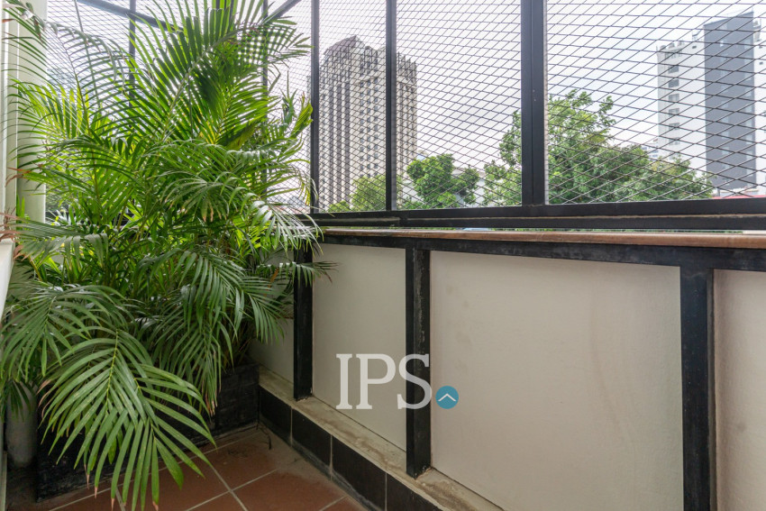 7 Bedroom Townhouse For Rent - Tonle Bassac, Phnom Penh