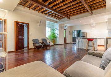 7 Bedroom Townhouse For Rent - Tonle Bassac, Phnom Penh thumbnail