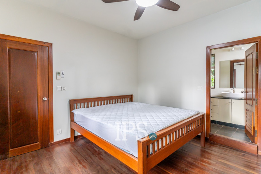 7 Bedroom Townhouse For Rent - Tonle Bassac, Phnom Penh