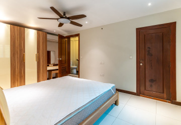 7 Bedroom Townhouse For Rent - Tonle Bassac, Phnom Penh thumbnail