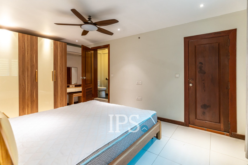 7 Bedroom Townhouse For Rent - Tonle Bassac, Phnom Penh