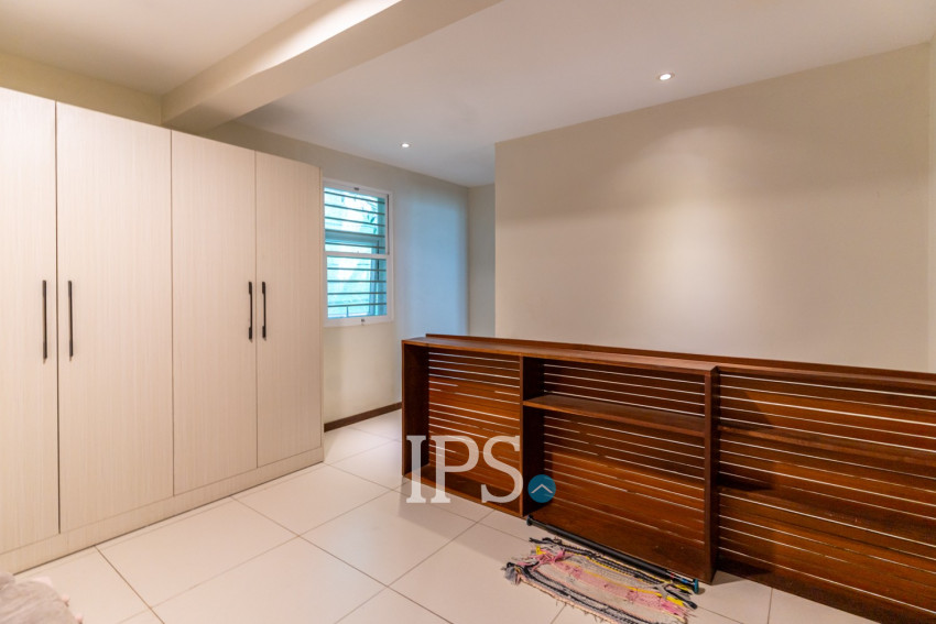 7 Bedroom Townhouse For Rent - Tonle Bassac, Phnom Penh