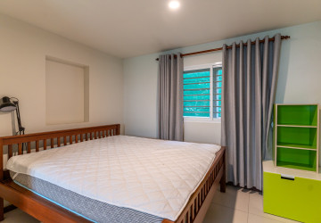 7 Bedroom Townhouse For Rent - Tonle Bassac, Phnom Penh thumbnail