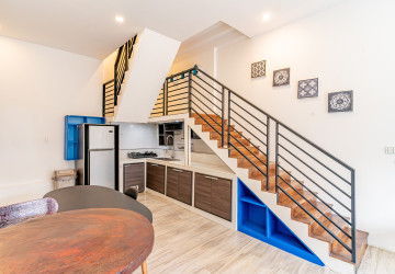 Renovated Duplex 2 Bedroom Apartment For Rent - Wat Phnom, Phnom Penh thumbnail