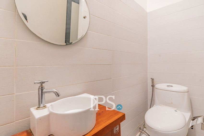 Renovated Duplex 2 Bedroom Apartment For Rent - Wat Phnom, Phnom Penh