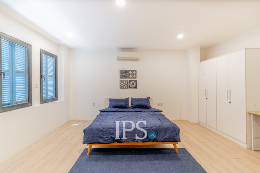 Renovated Duplex 2 Bedroom Apartment For Rent - Wat Phnom, Phnom Penh