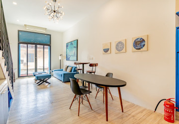 Renovated Duplex 2 Bedroom Apartment For Rent - Wat Phnom, Phnom Penh thumbnail