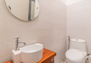 Renovated Duplex 2 Bedroom Apartment For Rent - Wat Phnom, Phnom Penh thumbnail