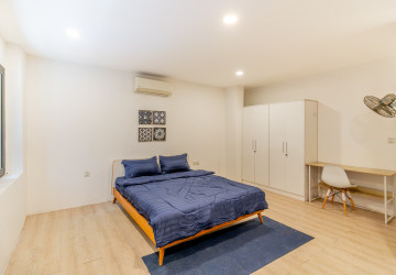 Renovated Duplex 2 Bedroom Apartment For Rent - Wat Phnom, Phnom Penh thumbnail