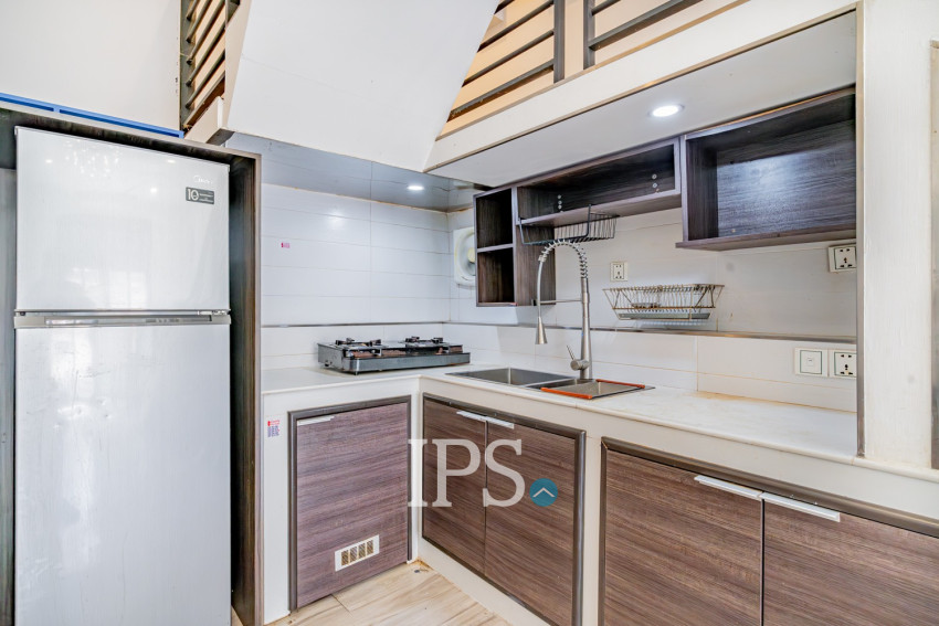 Renovated Duplex 2 Bedroom Apartment For Rent - Wat Phnom, Phnom Penh