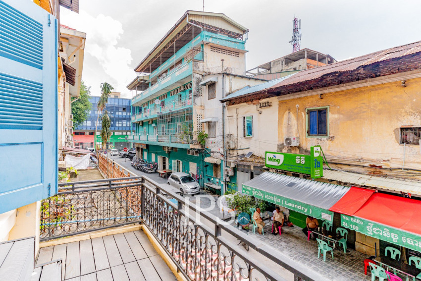 Renovated Duplex 2 Bedroom Apartment For Rent - Wat Phnom, Phnom Penh