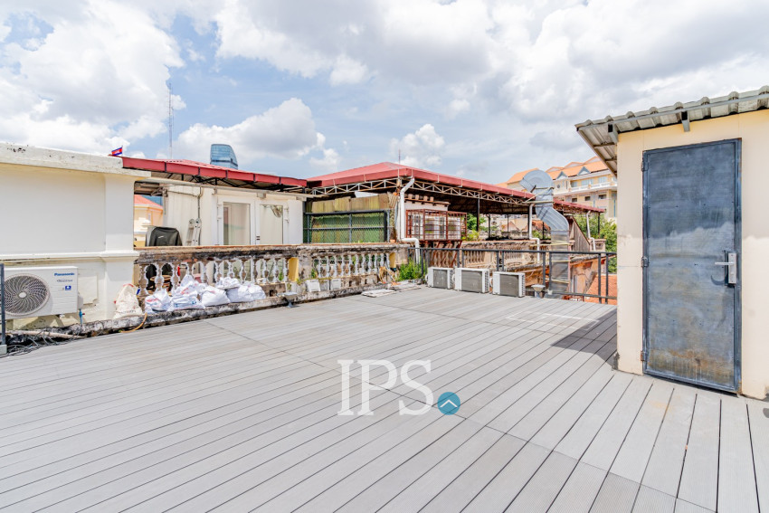 Renovated Duplex 2 Bedroom Apartment For Rent - Wat Phnom, Phnom Penh