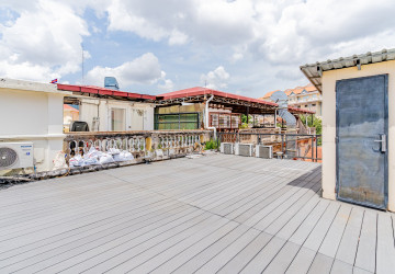 Renovated Duplex 2 Bedroom Apartment For Rent - Wat Phnom, Phnom Penh thumbnail