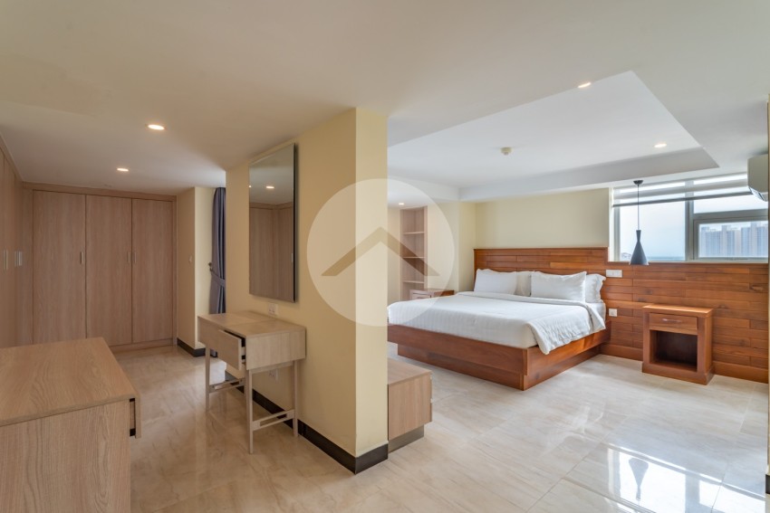 2 Bedroom Penthouse Serviced Apartment For Rent - Tonle Bassac, Phnom Penh