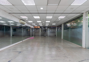72 Sqm Commercial Space  For Rent - Svay Dangkum, Siem Reap thumbnail