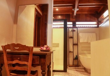 4 Bedroom Wooden Villa  For Rent - Sala Kamreuk, Siem Reap thumbnail