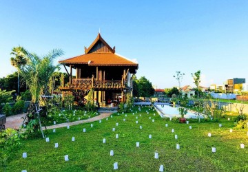 4 Bedroom Wooden Villa  For Rent - Sala Kamreuk, Siem Reap thumbnail