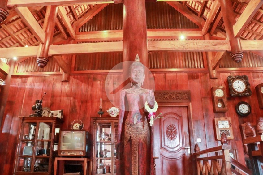 4 Bedroom Wooden Villa  For Rent - Sala Kamreuk, Siem Reap