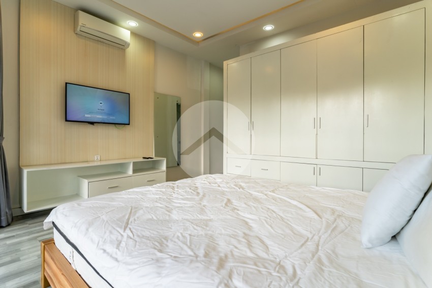 Renovated 1 Bedroom Apartment For Rent - Chakto Mukh, Phnom Penh