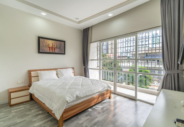 Renovated 1 Bedroom Apartment For Rent - Chakto Mukh, Phnom Penh thumbnail