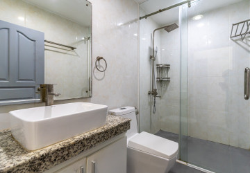 Renovated 1 Bedroom Apartment For Rent - Chakto Mukh, Phnom Penh thumbnail