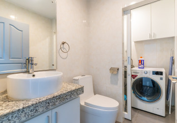 Renovated 1 Bedroom Apartment For Rent - Chakto Mukh, Phnom Penh thumbnail