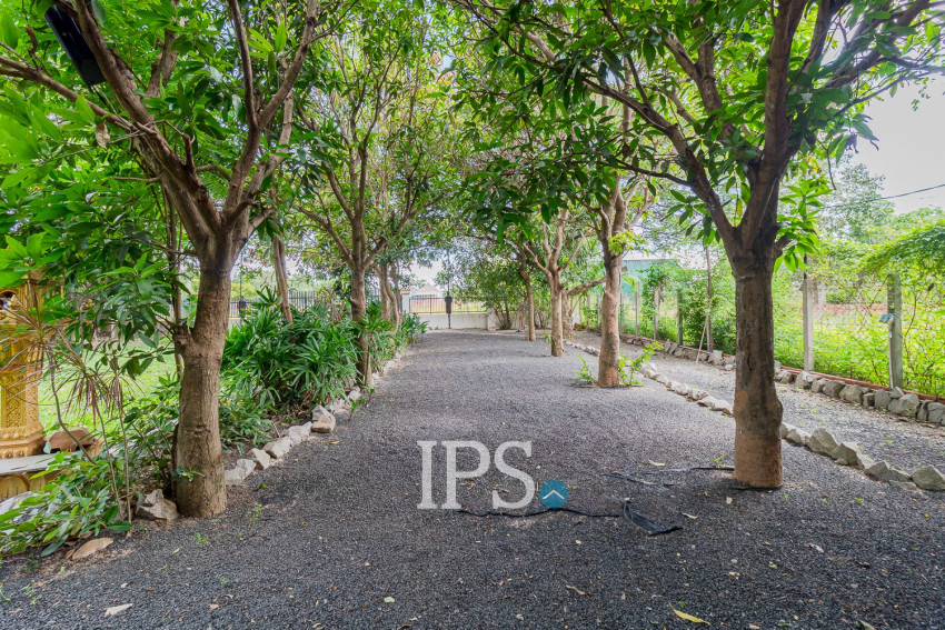 3 Bedroom House For Rent - Sangkat Siem Reap, Siem Reap