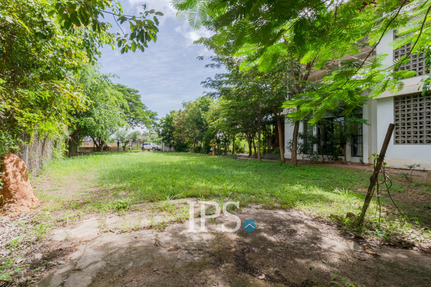 3 Bedroom House For Rent - Sangkat Siem Reap, Siem Reap