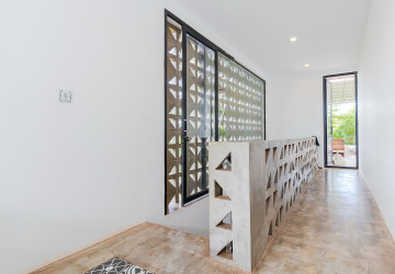 3 Bedroom House For Rent - Sangkat Siem Reap, Siem Reap thumbnail