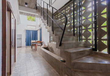 3 Bedroom House For Rent - Sangkat Siem Reap, Siem Reap thumbnail