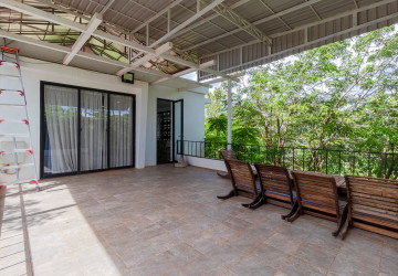 3 Bedroom House For Rent - Sangkat Siem Reap, Siem Reap thumbnail