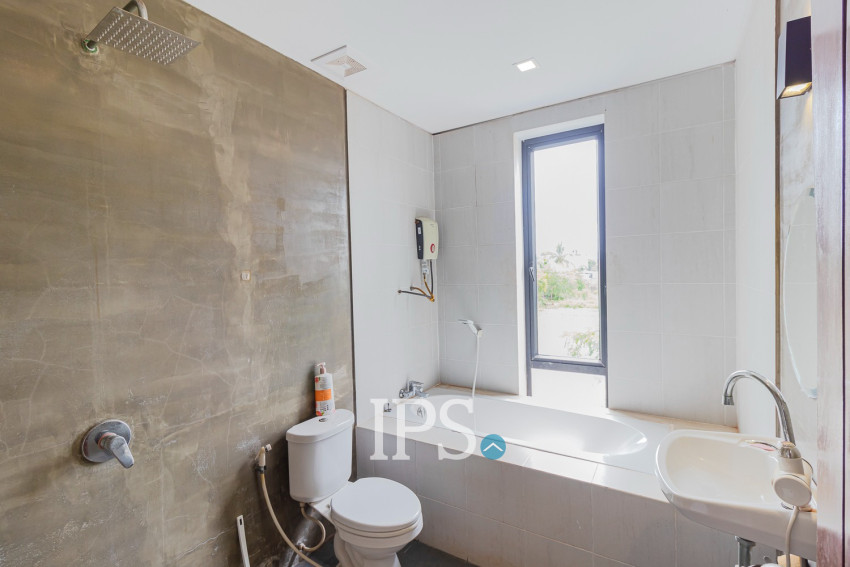 3 Bedroom House For Rent - Sangkat Siem Reap, Siem Reap