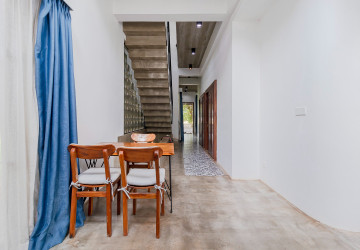 3 Bedroom House For Rent - Sangkat Siem Reap, Siem Reap thumbnail