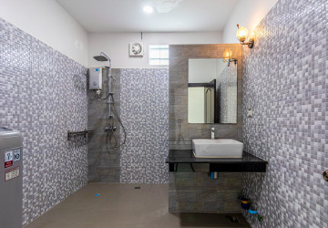 1 Bedroom Apartment For Rent - Sala Kamreuk, Siem Reap thumbnail