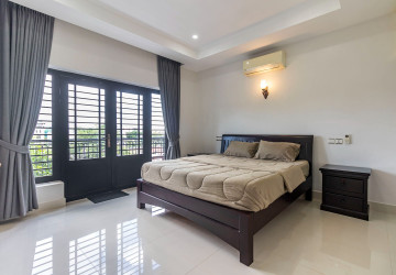 1 Bedroom Apartment For Rent - Sala Kamreuk, Siem Reap thumbnail