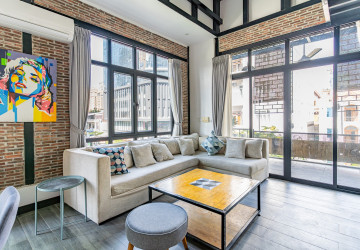 Renovated 3 Bedroom Apartment For Rent - BKK1, Phnom Penh thumbnail