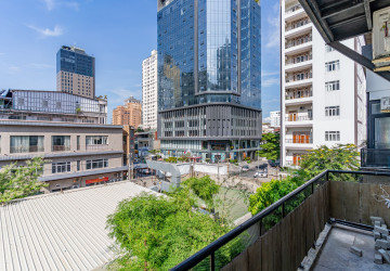 Renovated 3 Bedroom Apartment For Rent - BKK1, Phnom Penh thumbnail