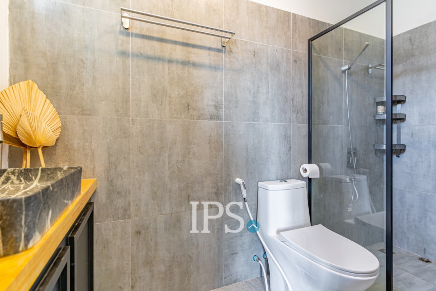 Renovated 3 Bedroom Apartment For Rent - BKK1, Phnom Penh