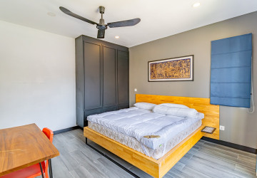 Renovated 3 Bedroom Apartment For Rent - BKK1, Phnom Penh thumbnail